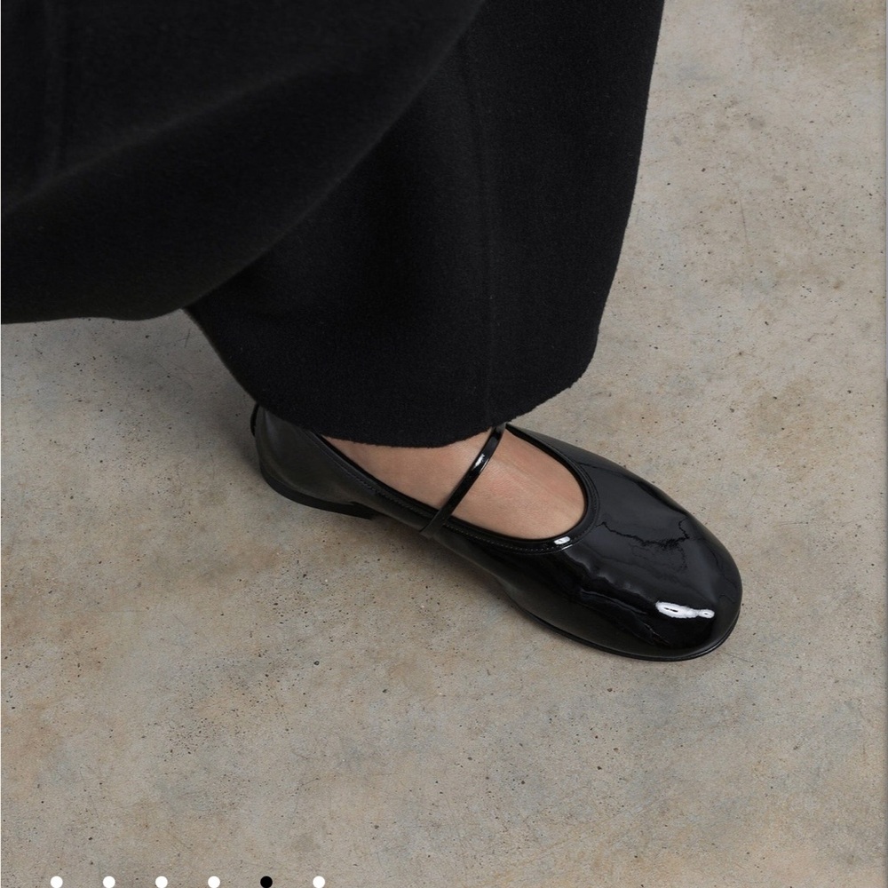 Elegant Bella Strap Dear Frances